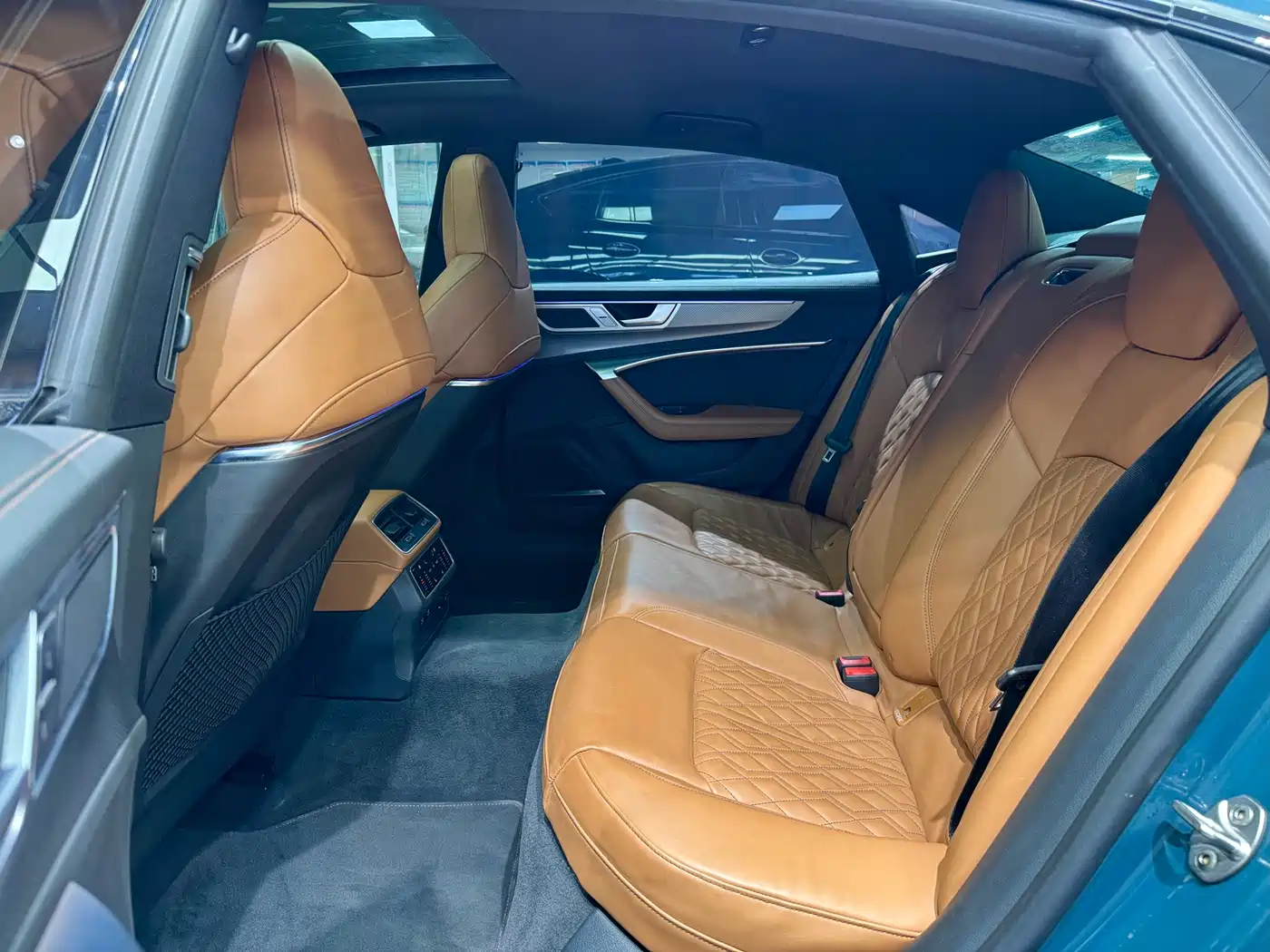 Audi A7L 2022 55 TFSI quattro S-line edition one Pioneer Edition фото 7