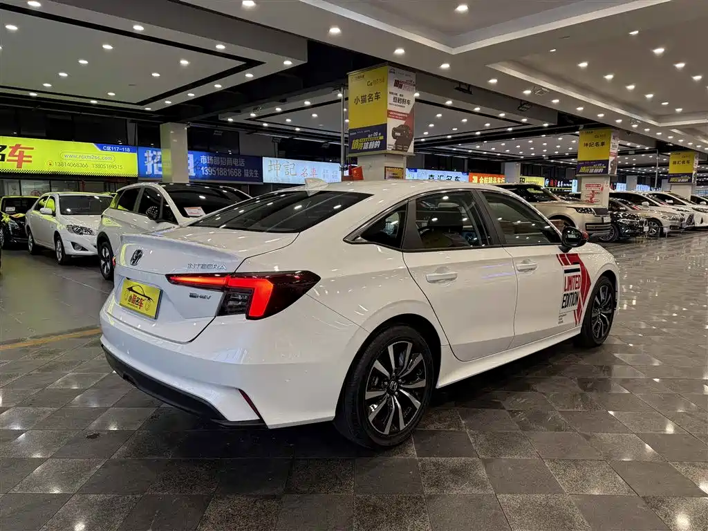 Honda Integra 2024 2023 2.0L e:HEV Sharp Tech Edition