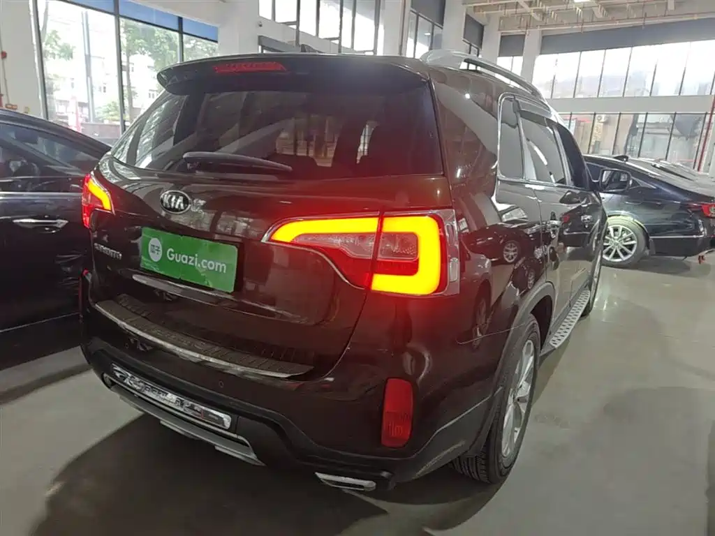 Kia Sorento 2015 2013 2.4L 5-seat Gasoline Luxury Edition
