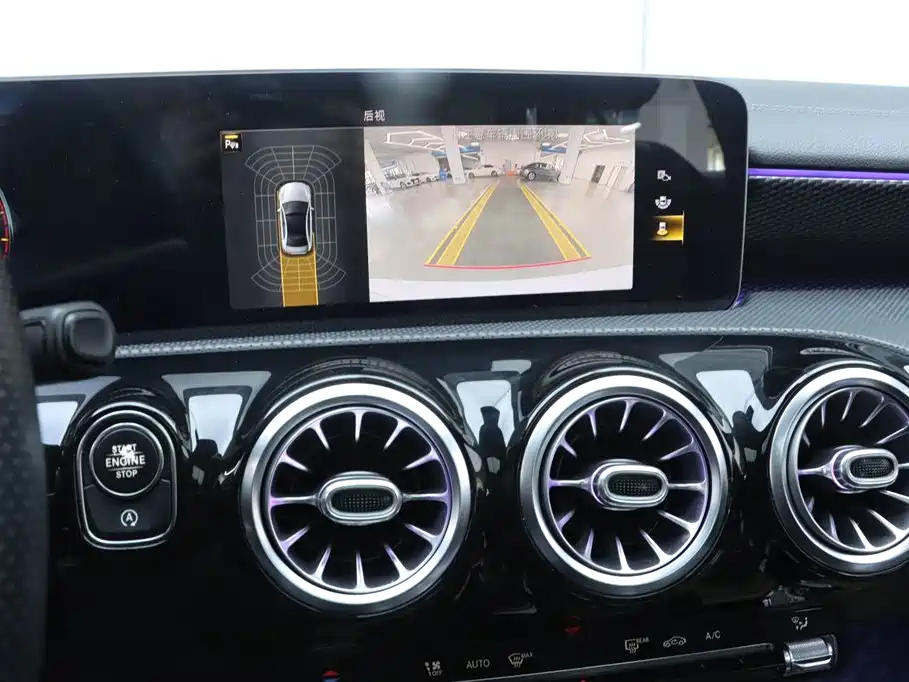 Mercedes-Benz A-Class 2019 A 200 L Sport Sedan фото 10