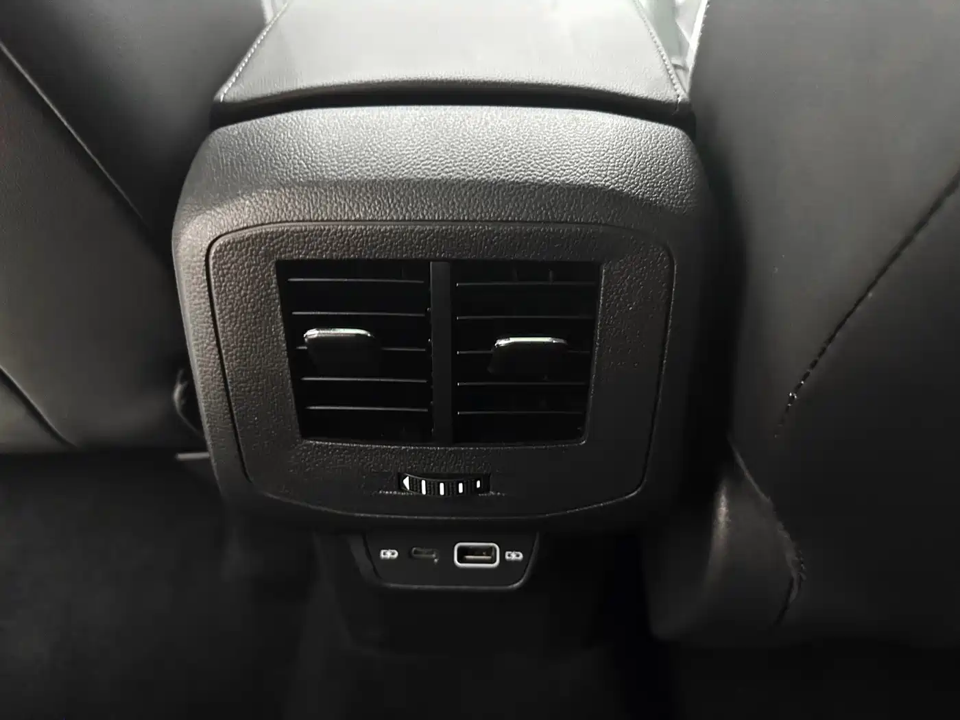 Volkswagen T-Cross 2023 2022 280TSI DSG Comfort Edition