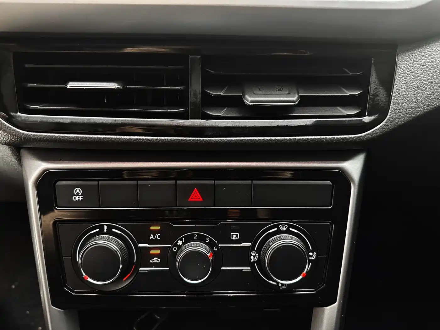 Volkswagen T-Cross 2023 2022 280TSI DSG Comfort Edition