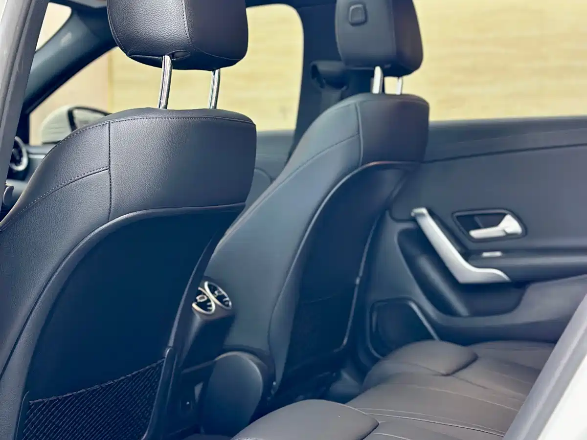 Mercedes-Benz A-Class 2022 Facelift A 180 L Sport Sedan фото 7
