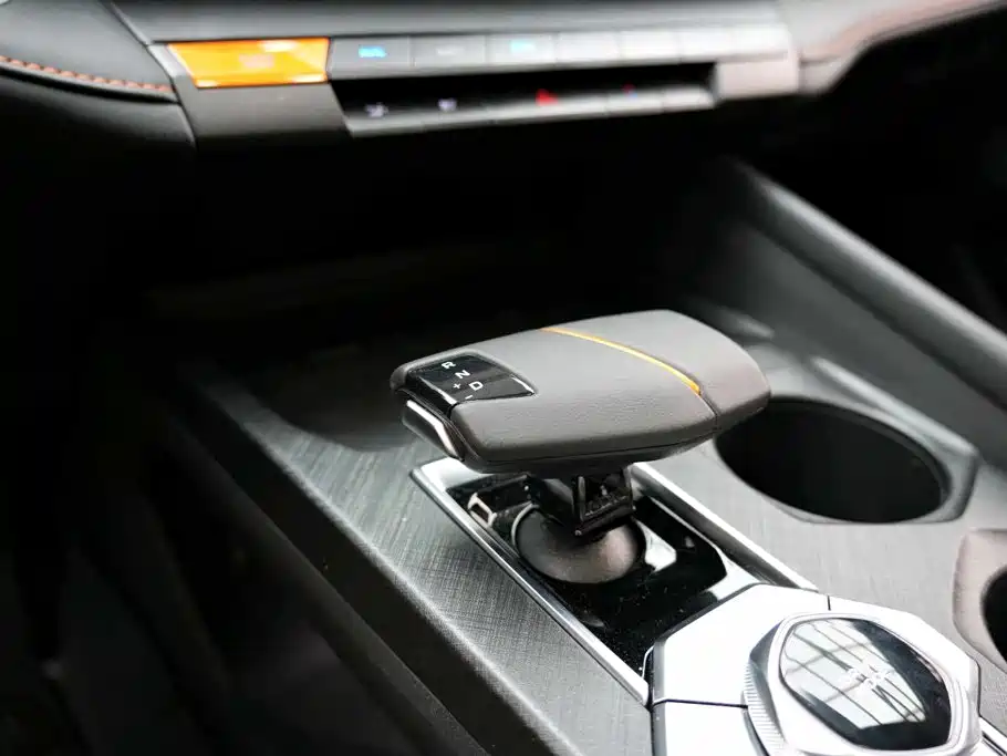 Changan UNI-V 2025 2024 1.5T High Performance Edition