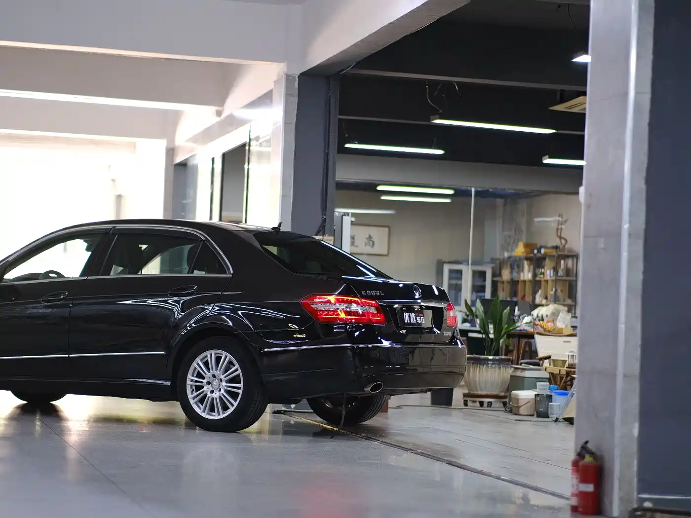 Mercedes-Benz E-Class 2012 E 200 L CGI Elegance фото 8
