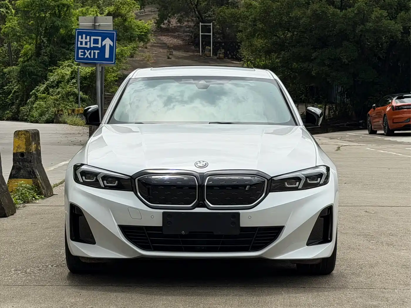 BMW i3 2024 eDrive 40 L Shadow Night Package фото 2