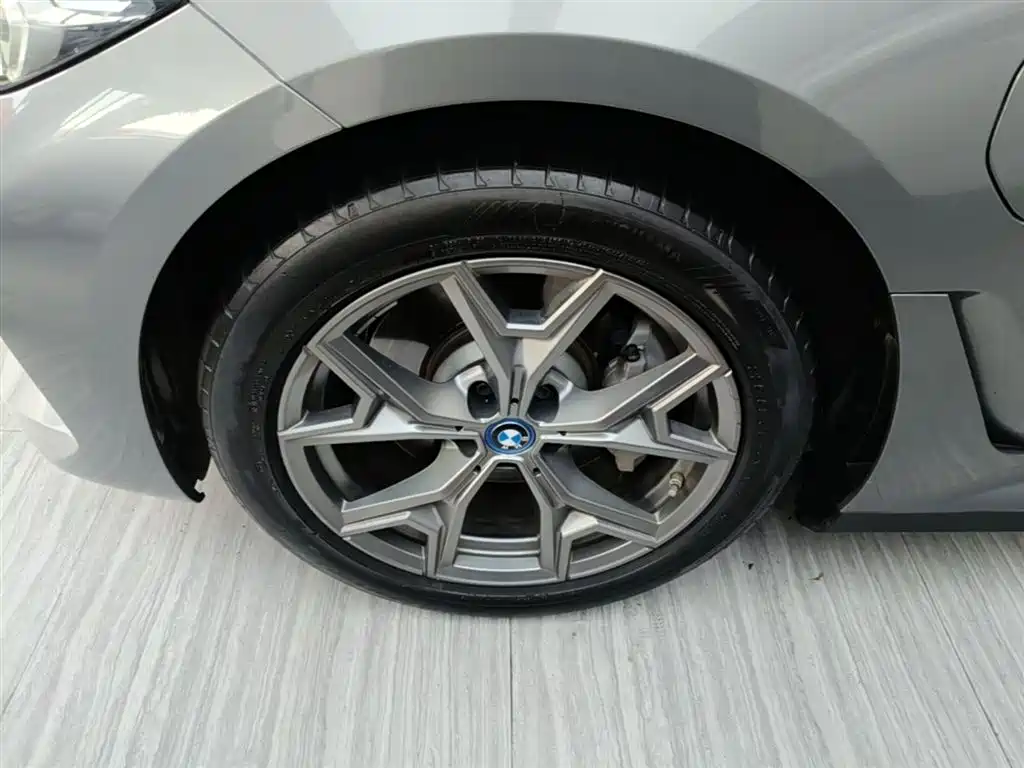 BMW i3 2022 eDrive 35 L фото 22