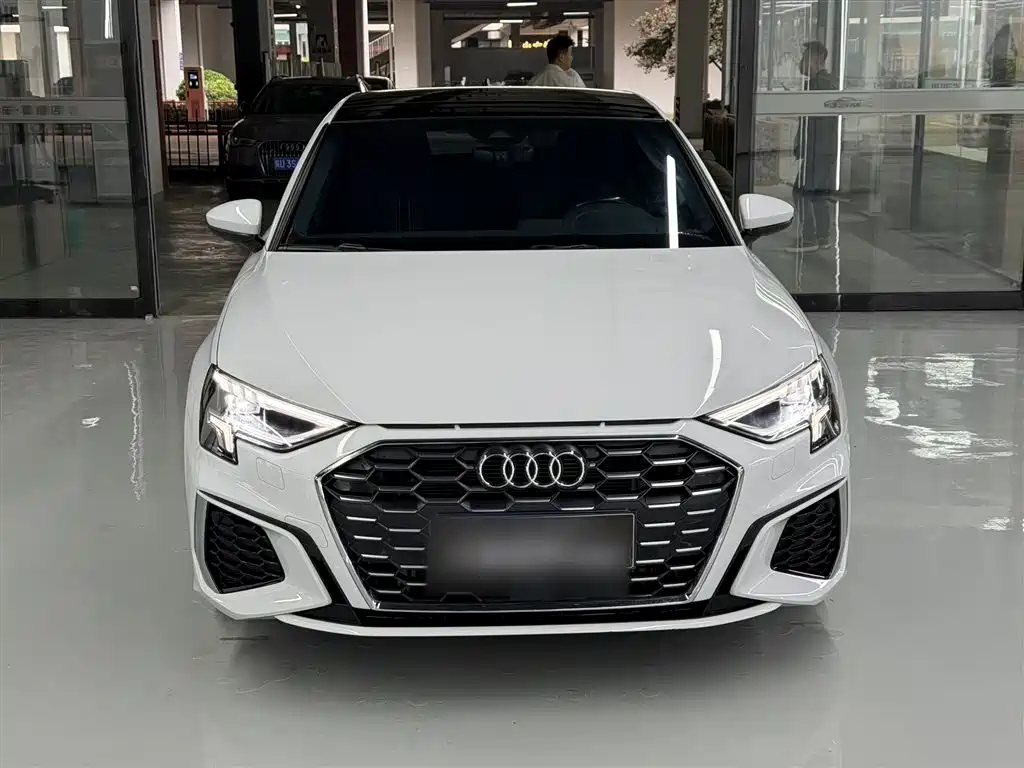 Audi A3 2024 Model Sportback 35 TFSI Fashion Sport фото 5