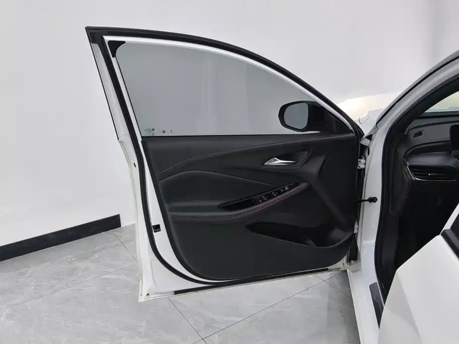 Фото 7 - Buick Verano
