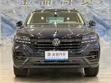 Photo 2 - Volkswagen Touareg
