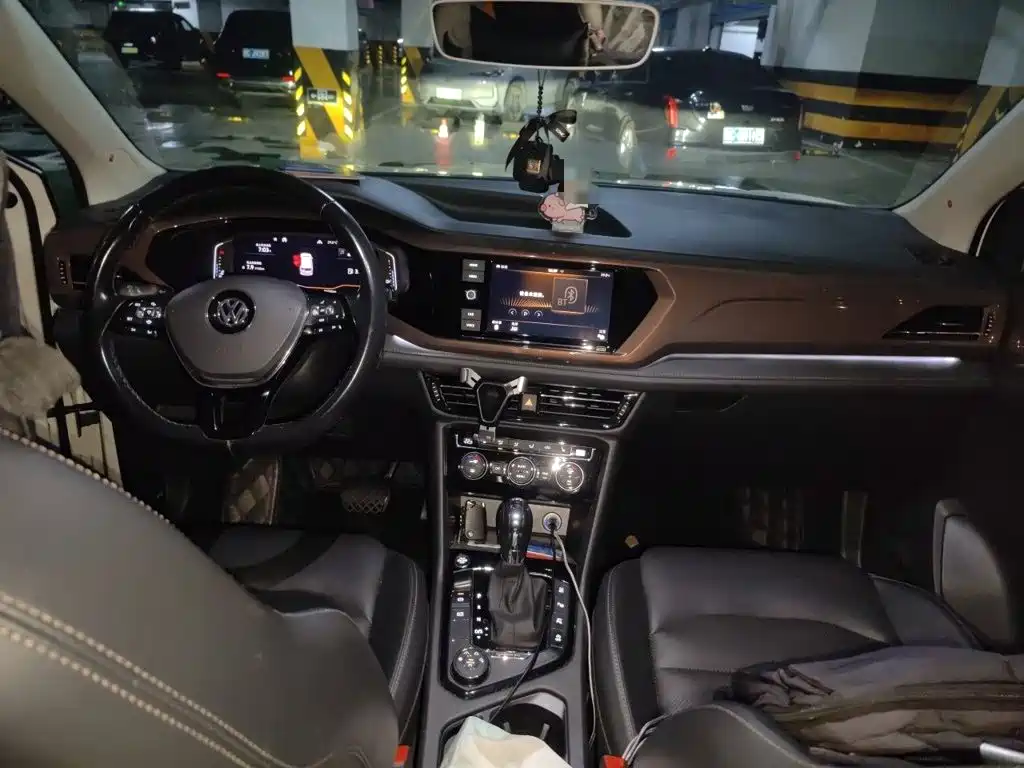 Volkswagen Tharu 2019 2019 Model 330TSI 4WD Flagship Edition China VI
