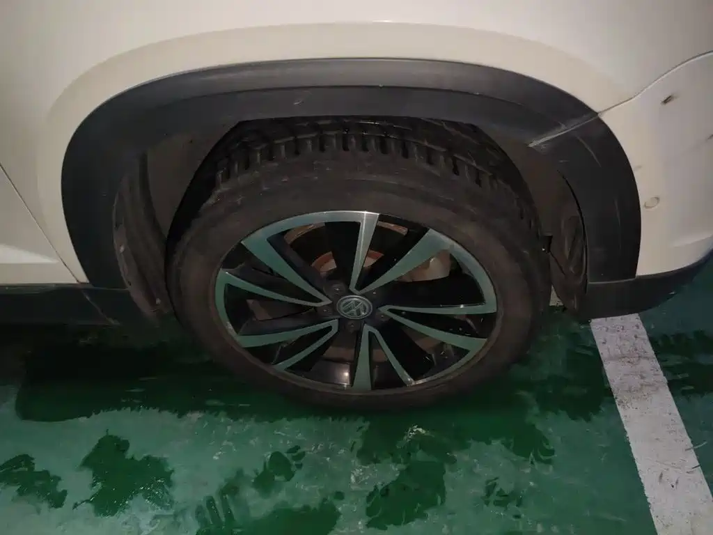 Volkswagen Tharu 2019 2019 Model 330TSI 4WD Flagship Edition China VI