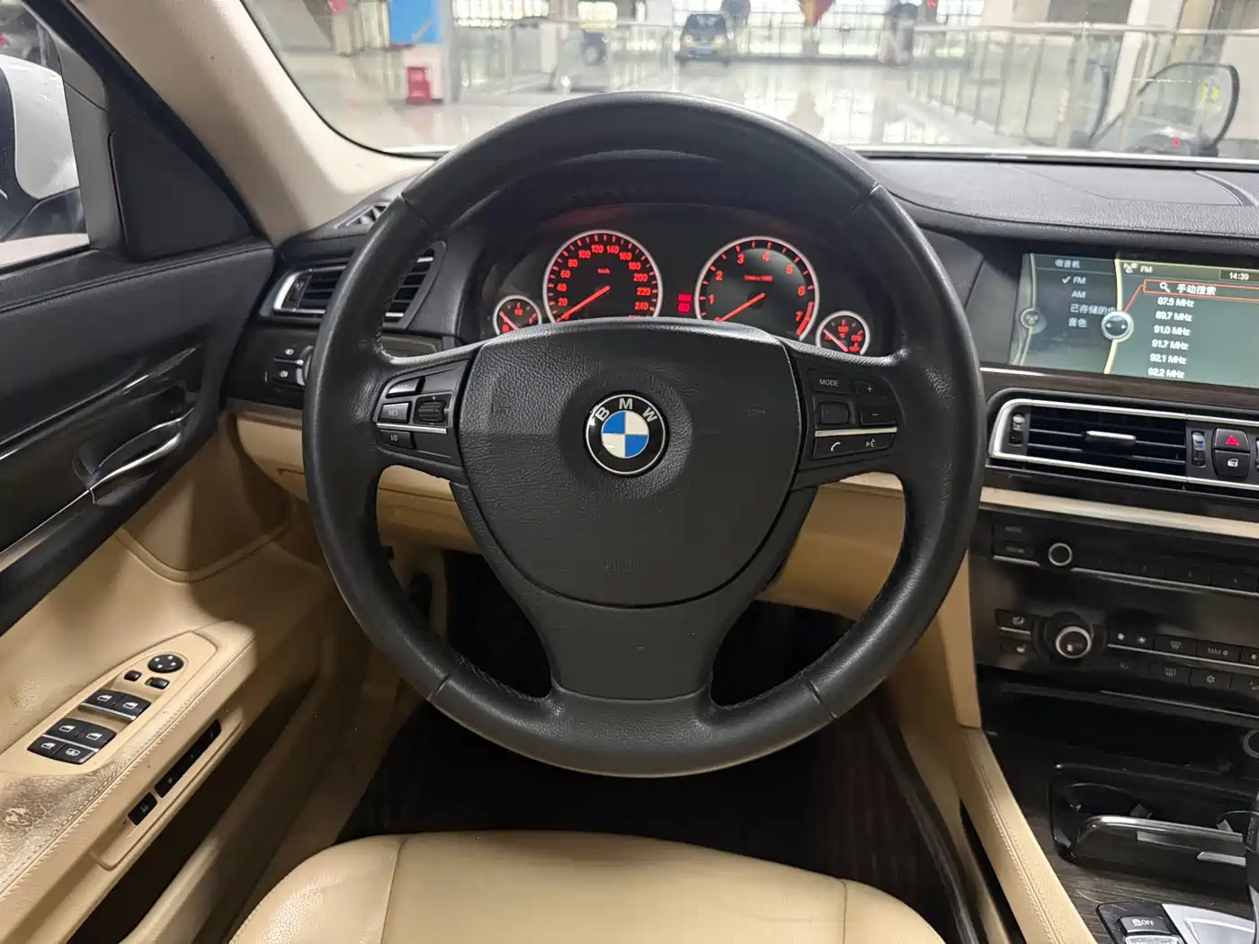 BMW 7 Series 2011 730Li Elegance фото 10