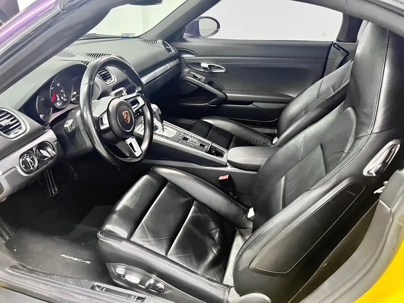 Porsche 718 2016 Boxster 2.0T фото 5