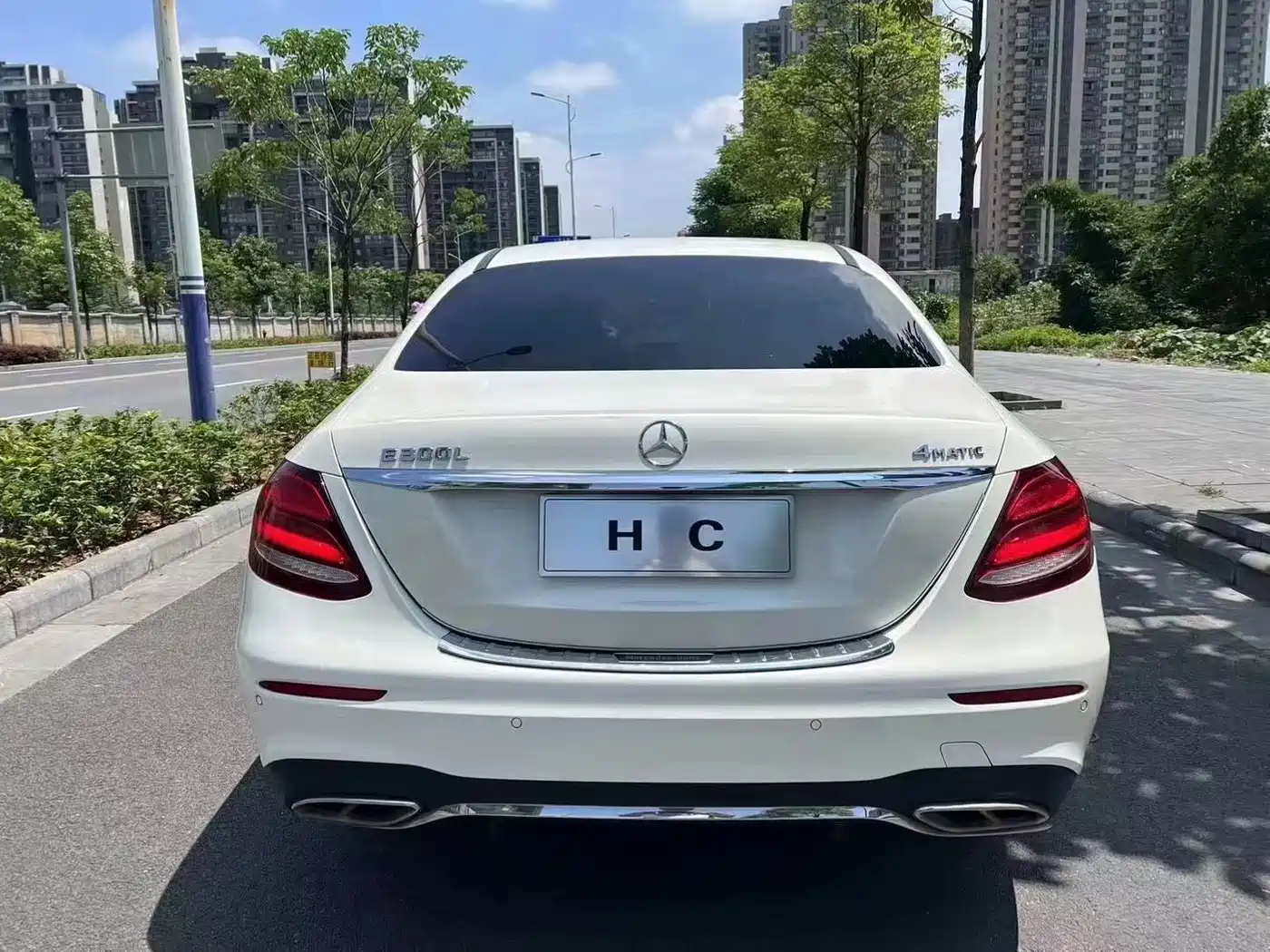 Mercedes-Benz E-Class 2017 E 200 L 4MATIC фото 5