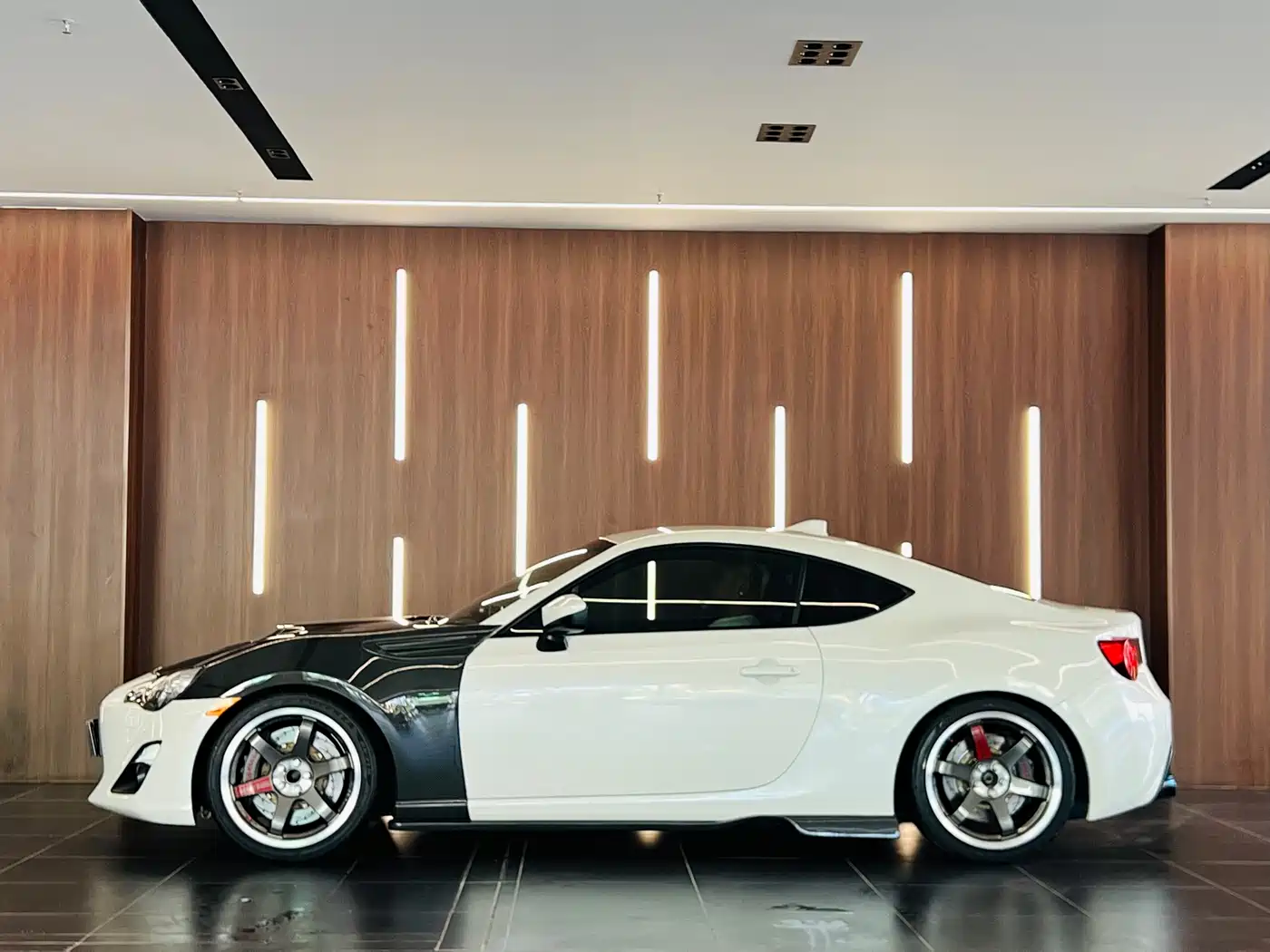 Toyota 86 2014 2.0L Manual Luxury фото 5