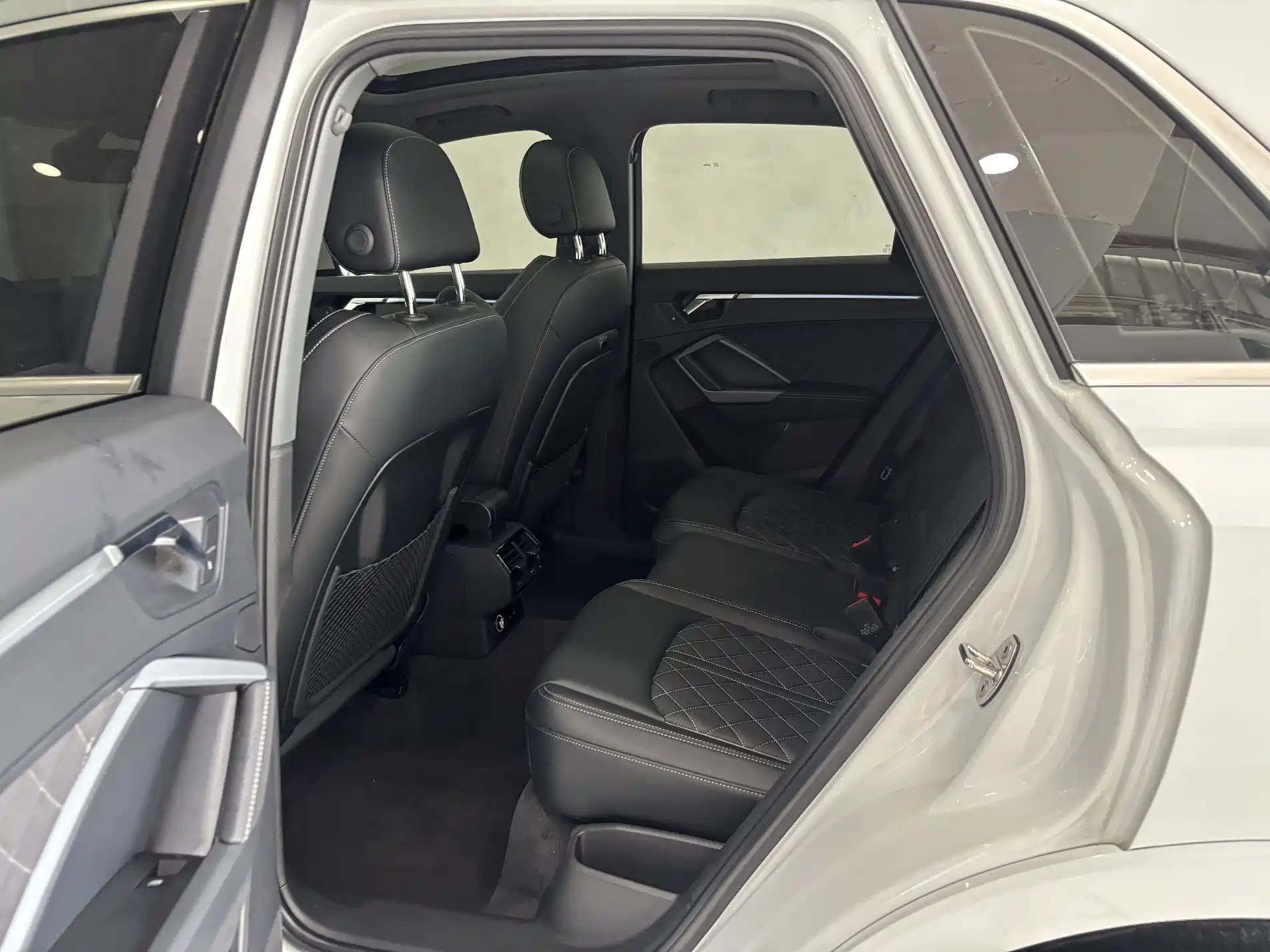 Фото 21 - Audi Q3