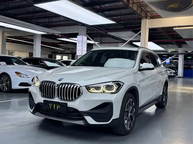 BMW X1 2022 sDrive25Li Leading