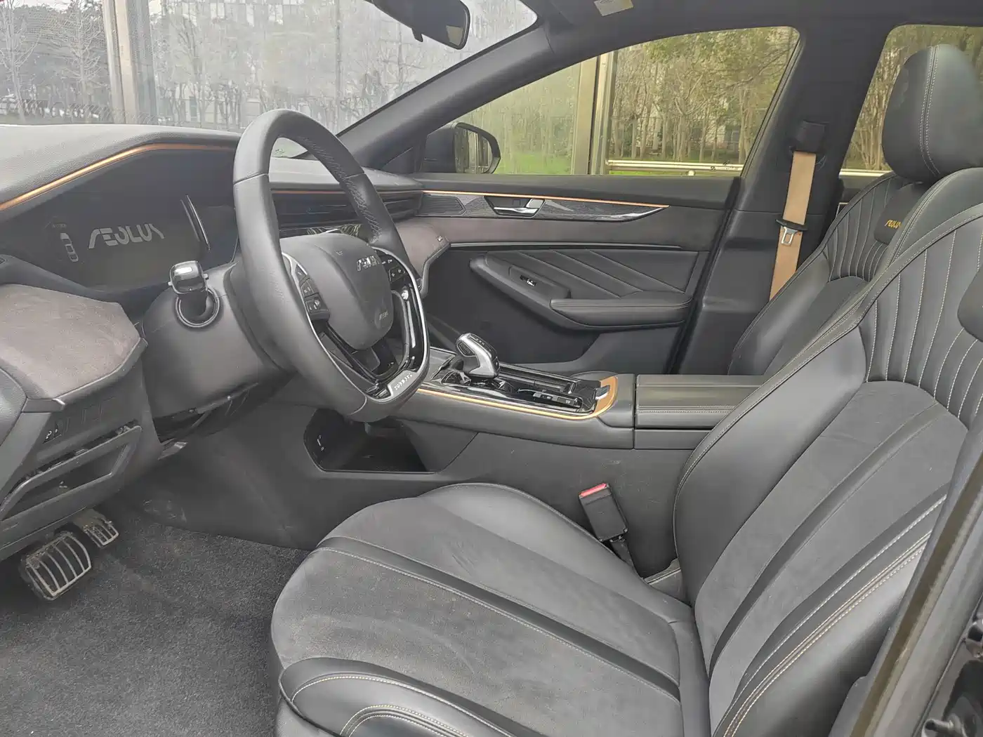 DONGFENG YI HYUN MAX