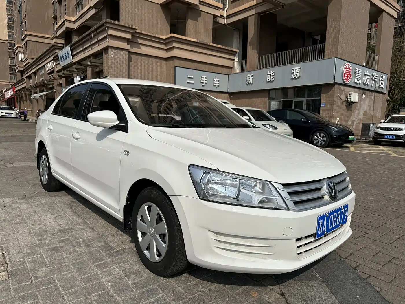 Volkswagen Santana 2015 1.6L Manual Trend Edition фото 3
