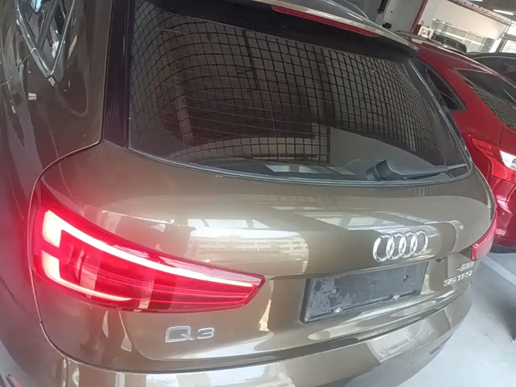 Фото 6 - Audi Q3