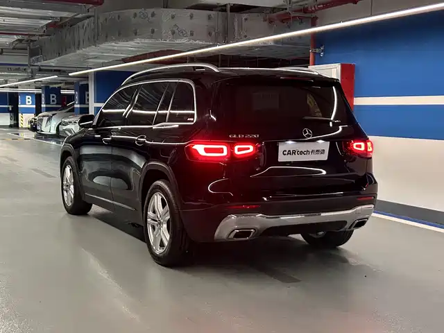 Mercedes-Benz GLB 2023 GLB 220 Dynamic — фото 3