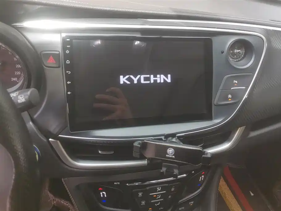 Buick Envision Plus 2016 20T 2WD Leading фото 13
