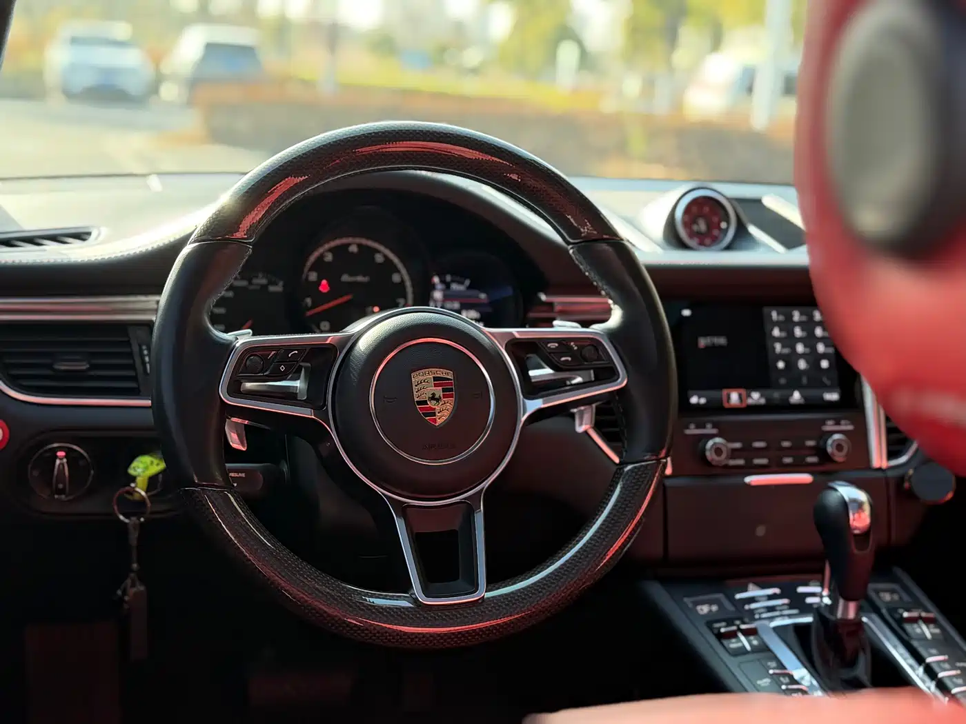 Porsche Macan 2017 Macan Turbo 3.6T фото 16