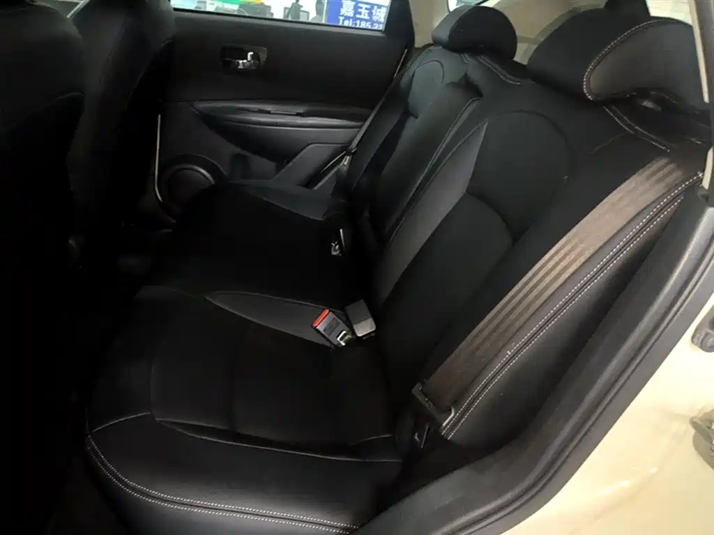 صورة 17 - Nissan Qashqai