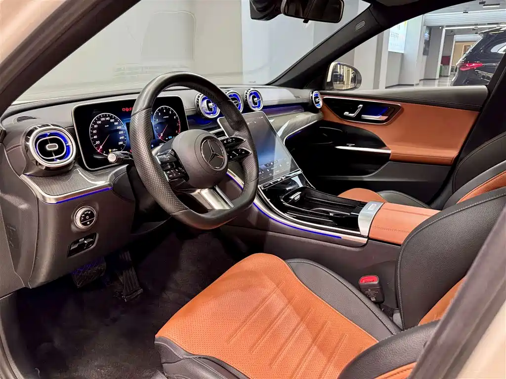 Mercedes-Benz C-Class 2022 C 200 L Sport Version фото 24