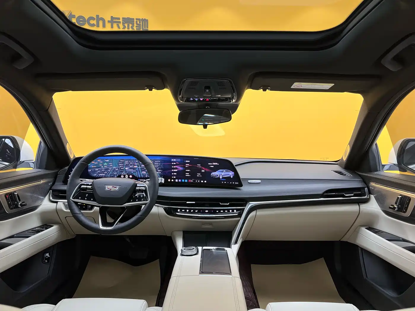 CADILLAC CT6