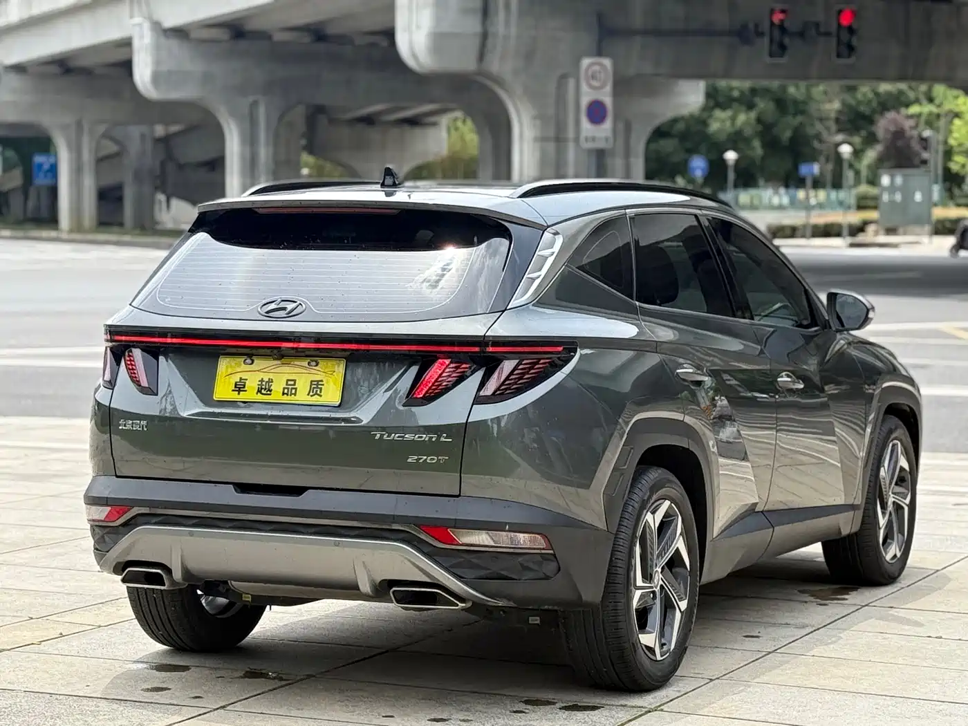 Hyundai Tucson 2023 Tucson L 1.5T Automatic 2WD LUX Premium Edition фото 7