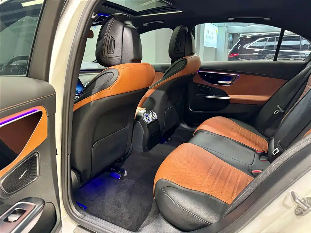 Mercedes-Benz C-Class 2022 C 200 L Sport Version фото 26