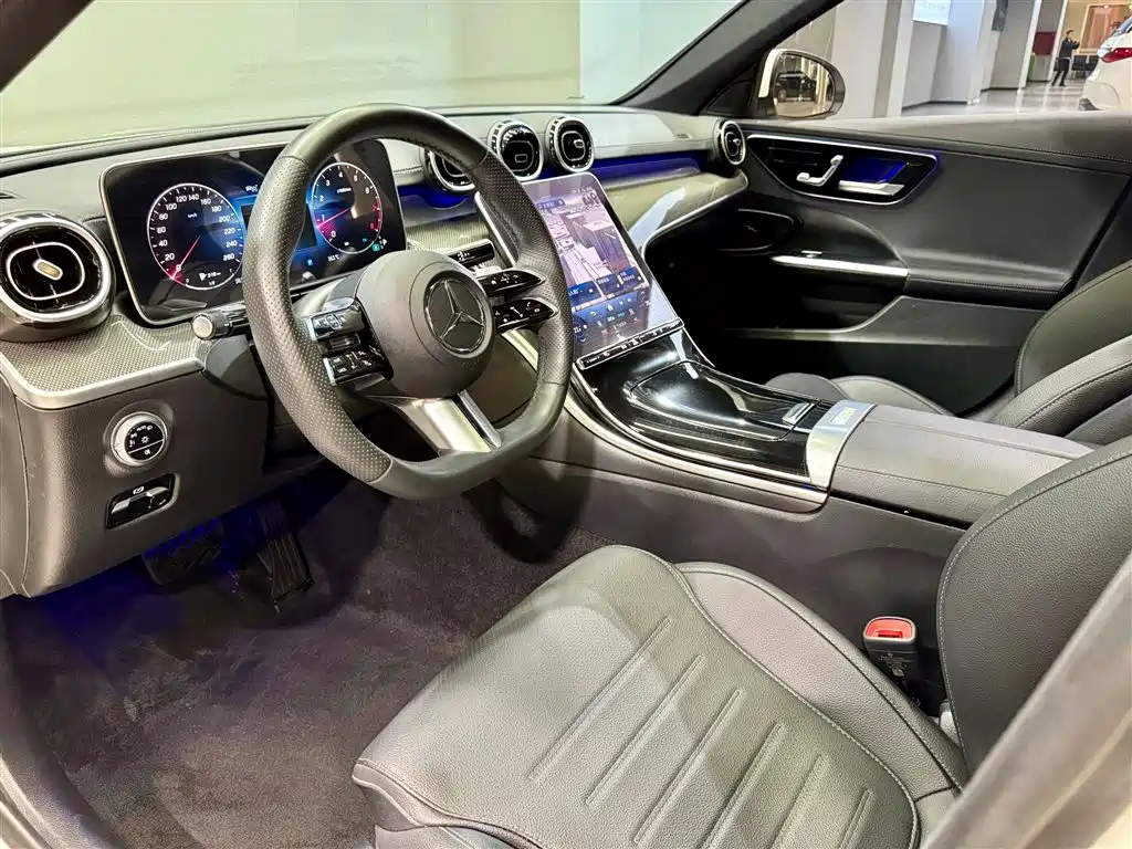 Mercedes-Benz C-Class 2023 Facelift II C 260 L Sport Edition фото 25