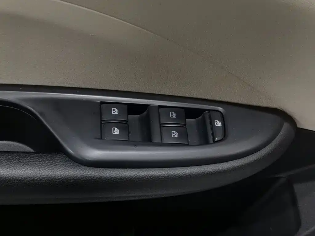 Фото 9 - Buick Excelle