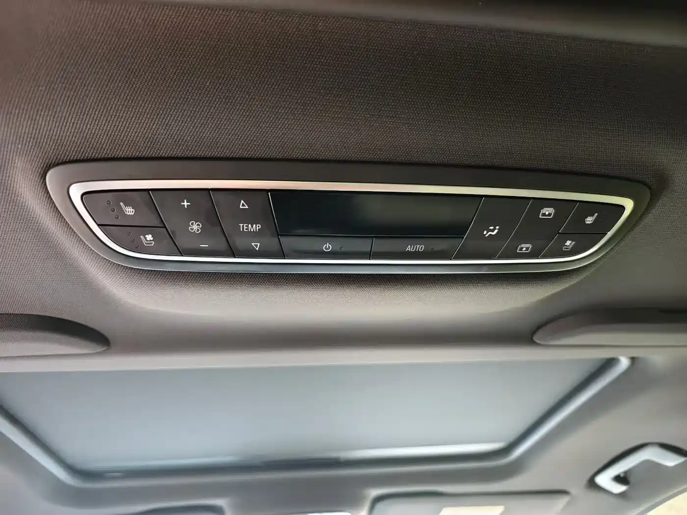 Buick GL8 2022 ES Landmark 653T Smart Luxury фото 7