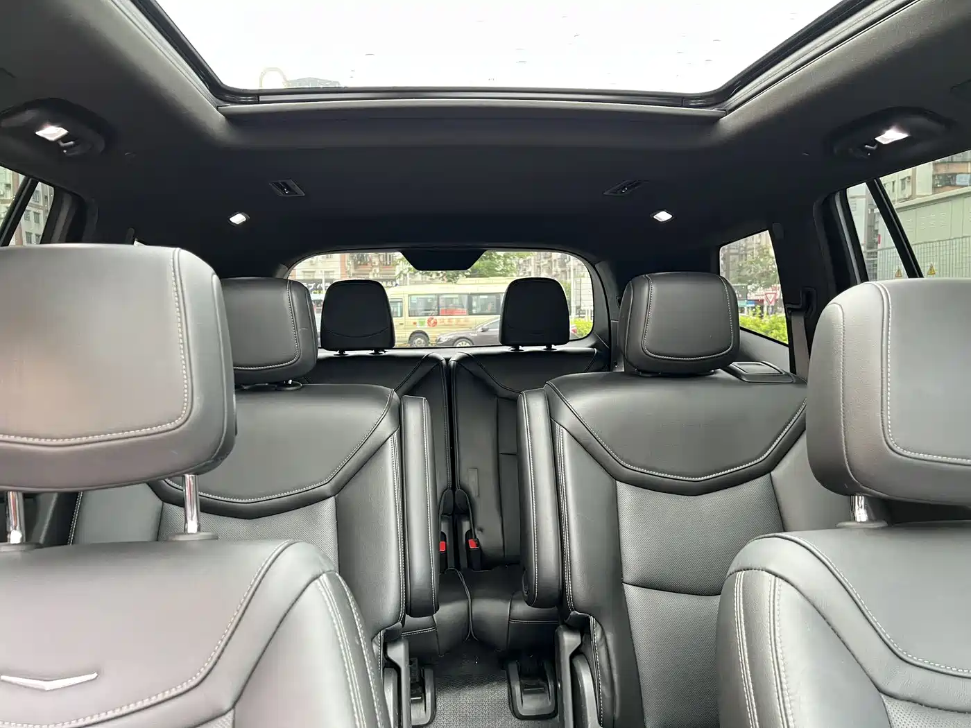 Cadillac XT6 2021 2.0T 6-seater 4WD Luxury фото 9