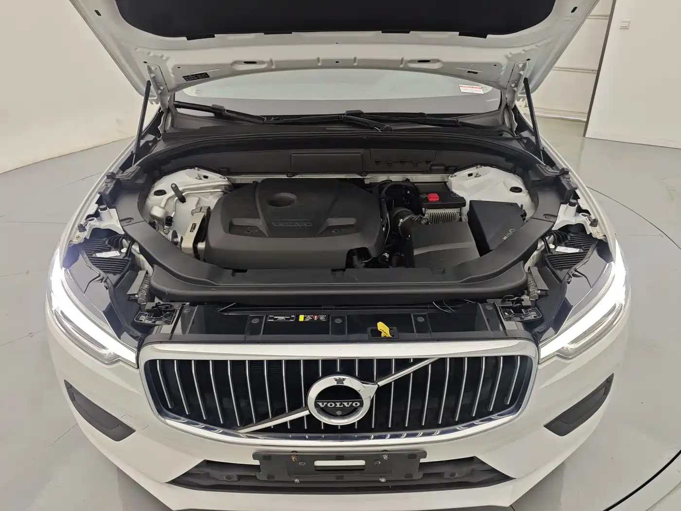 Фото 32 - Volvo XC60