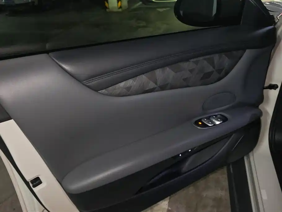 ZHIJI AUTOMOBILE ZHIJI L6