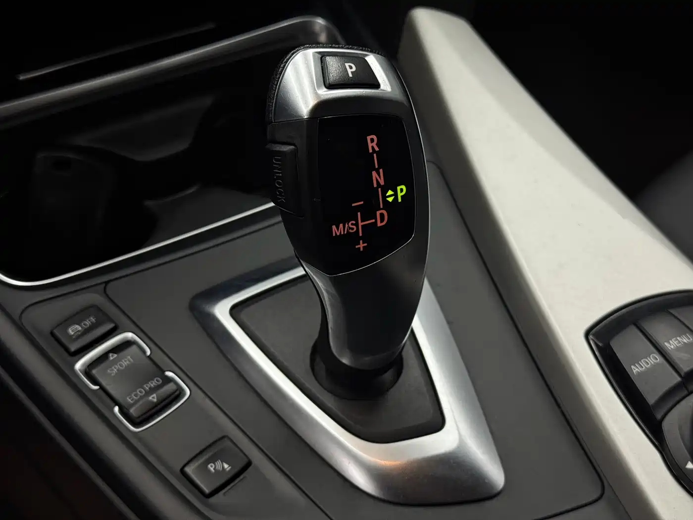 BMW 3 Series 2015 316Li Fashion фото 7
