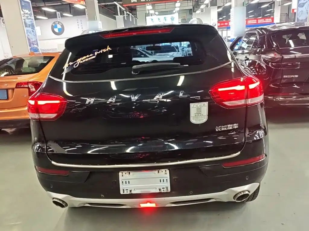 Haval H2s 2018 2018 Red Label 1.5T DCT Smart Elite Type