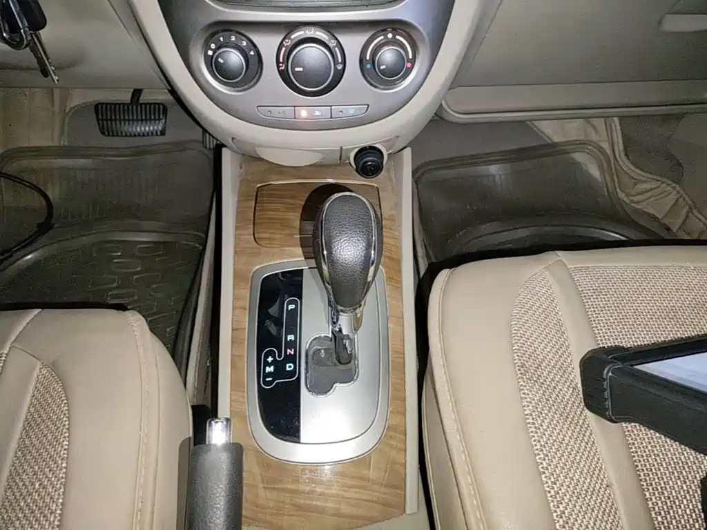 صورة 14 - Buick Excelle