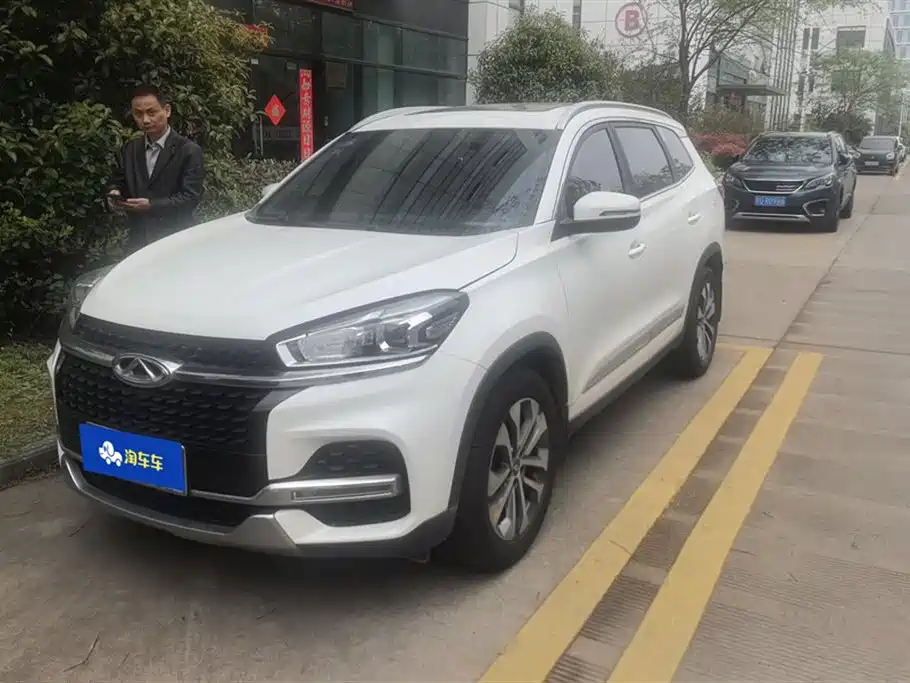 CHERY TIGGO 8