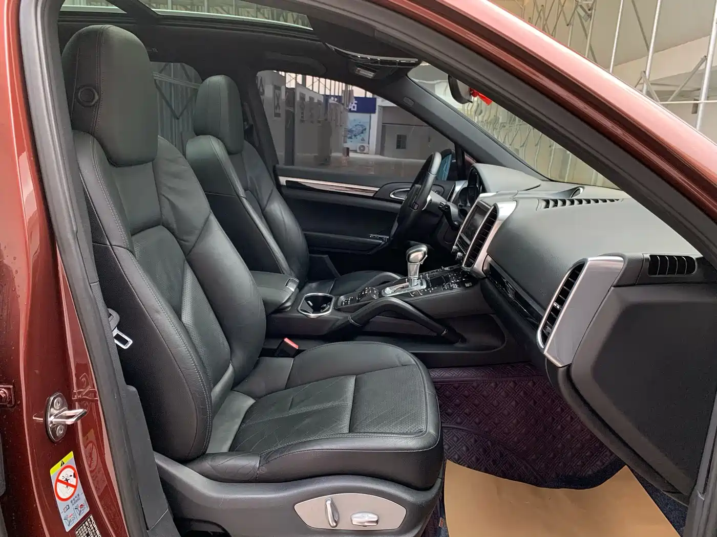 Porsche Cayenne 2011 Cayenne 3.0T фото 8