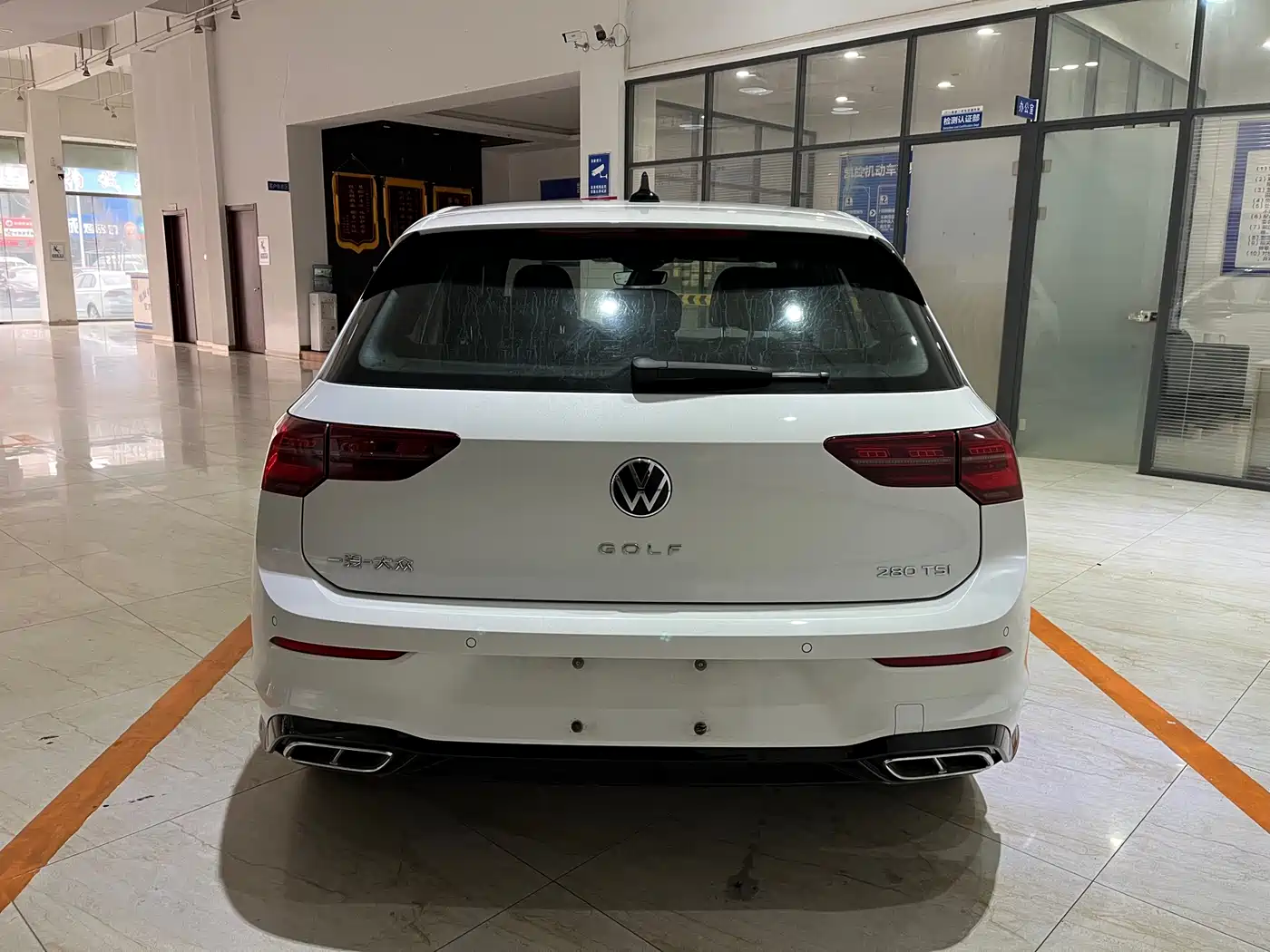 Volkswagen Golf 2021 280TSI DSG R-Line фото 5