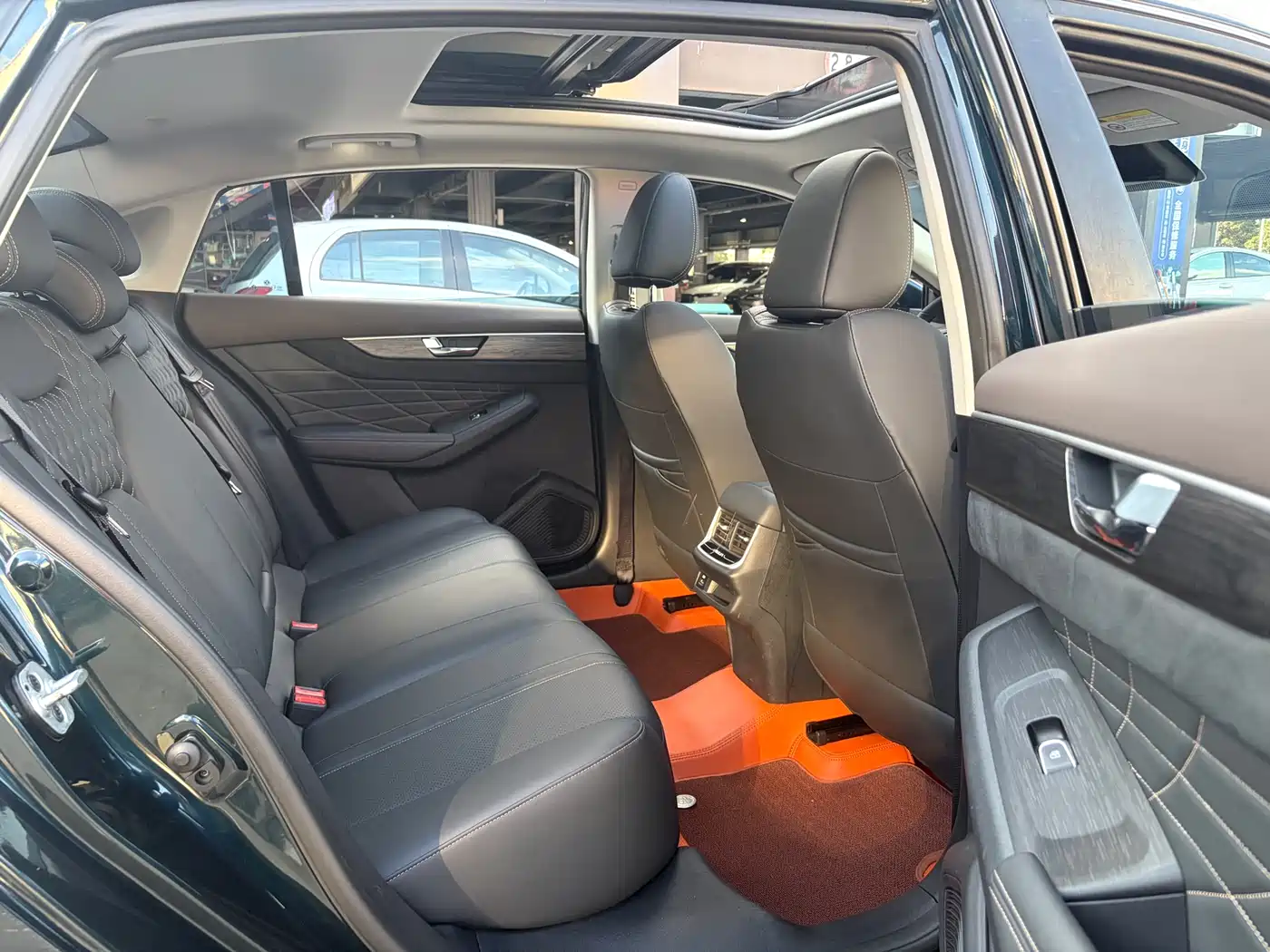 Dongfeng Aeolus Yixuan MAX 2022 2021 1.5T Super Cool Dad Edition