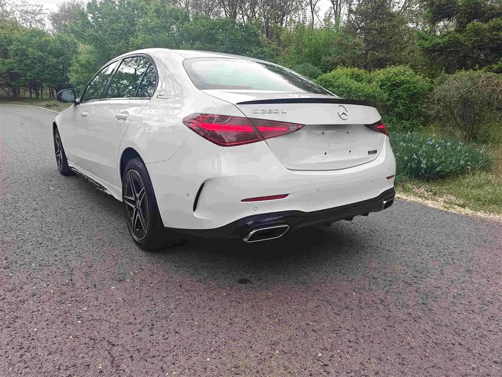 Mercedes-Benz C-Class 2025 Facelift C 260 L Night Sport Edition фото 6