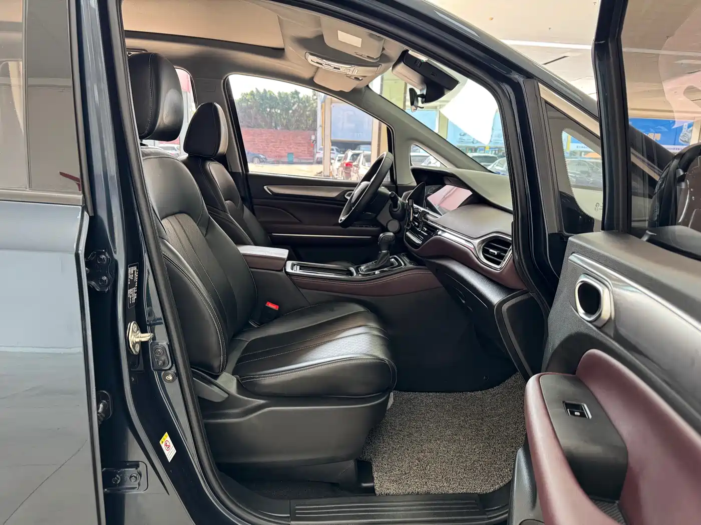 GAC Trumpchi Trumpchi M6 2021 PRO 270T Automatic Premium Edition фото 7