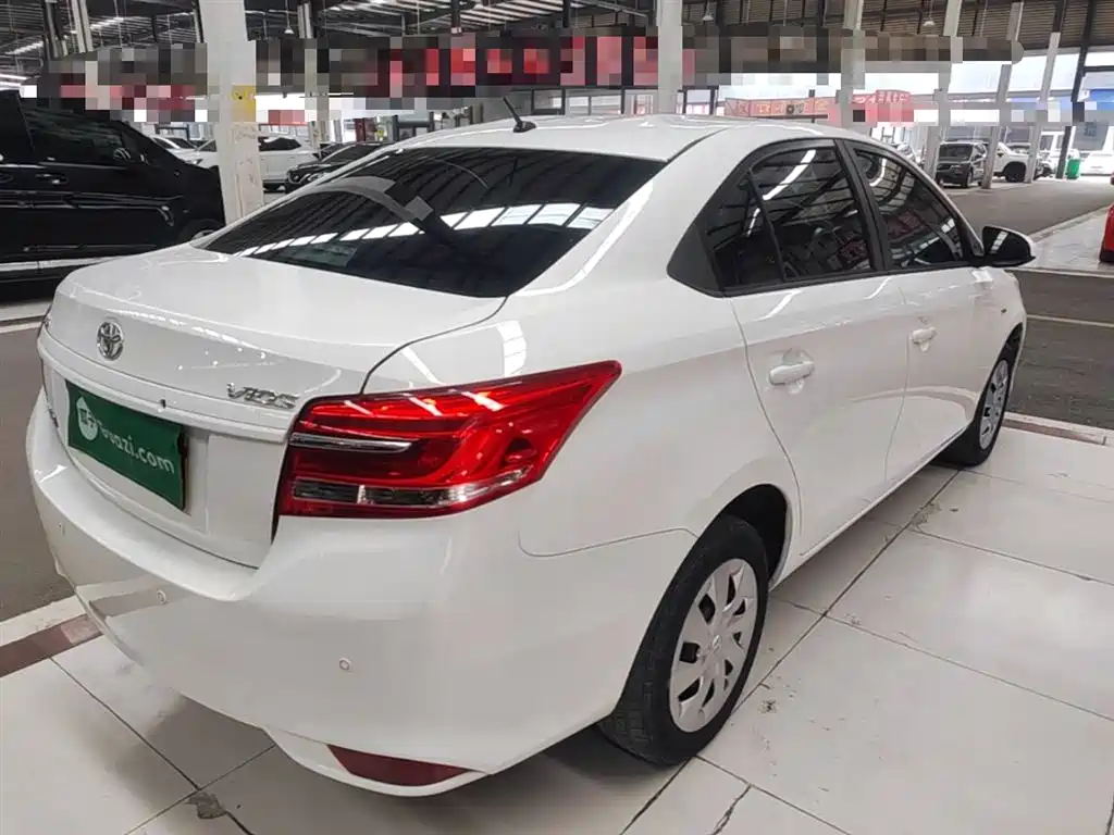 Toyota Vios 2017 1.5L CVT Pioneer фото 7