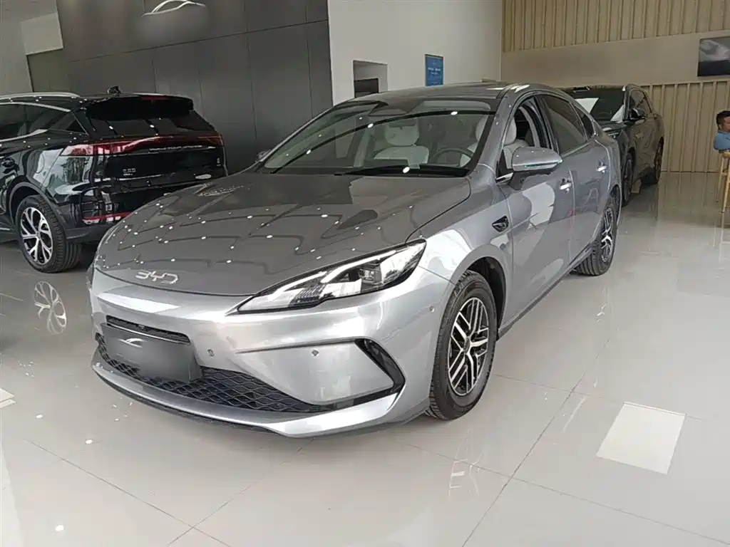BYD Hai Bao 05 DM-i 2025 DM-i Smart Driving Edition 120KM Flagship